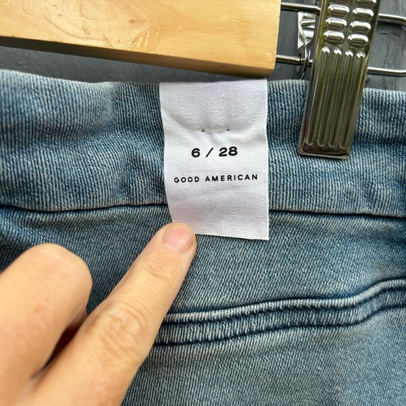 Good American Good Petite Straight, BNWT, size 6/28 - Picture 8 of 13